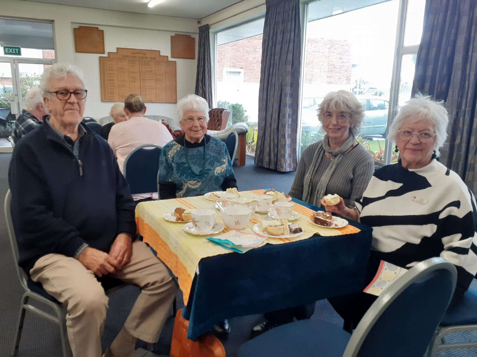 ac357db3-8b75-4d04-85d5-a83cc9a23575