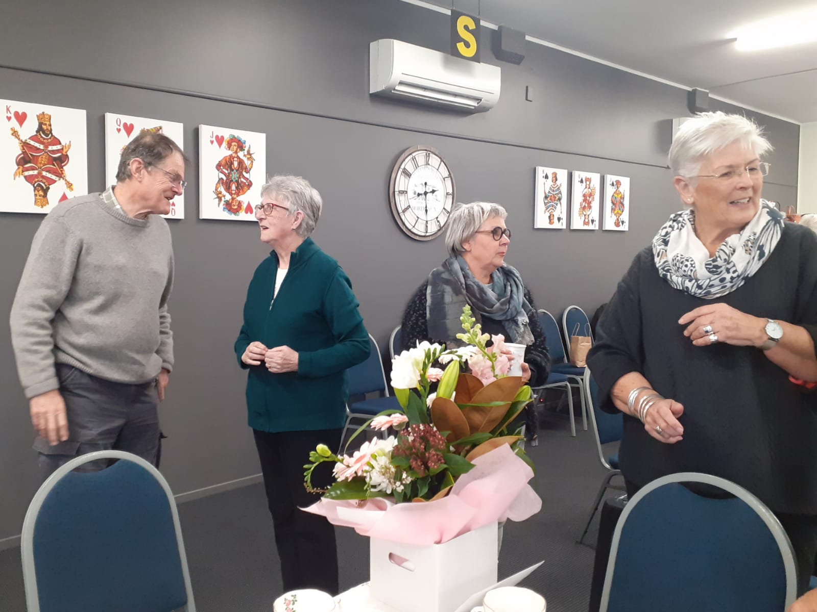 badc2c12-a5ae-4b64-ad7a-322238e2f88e-1