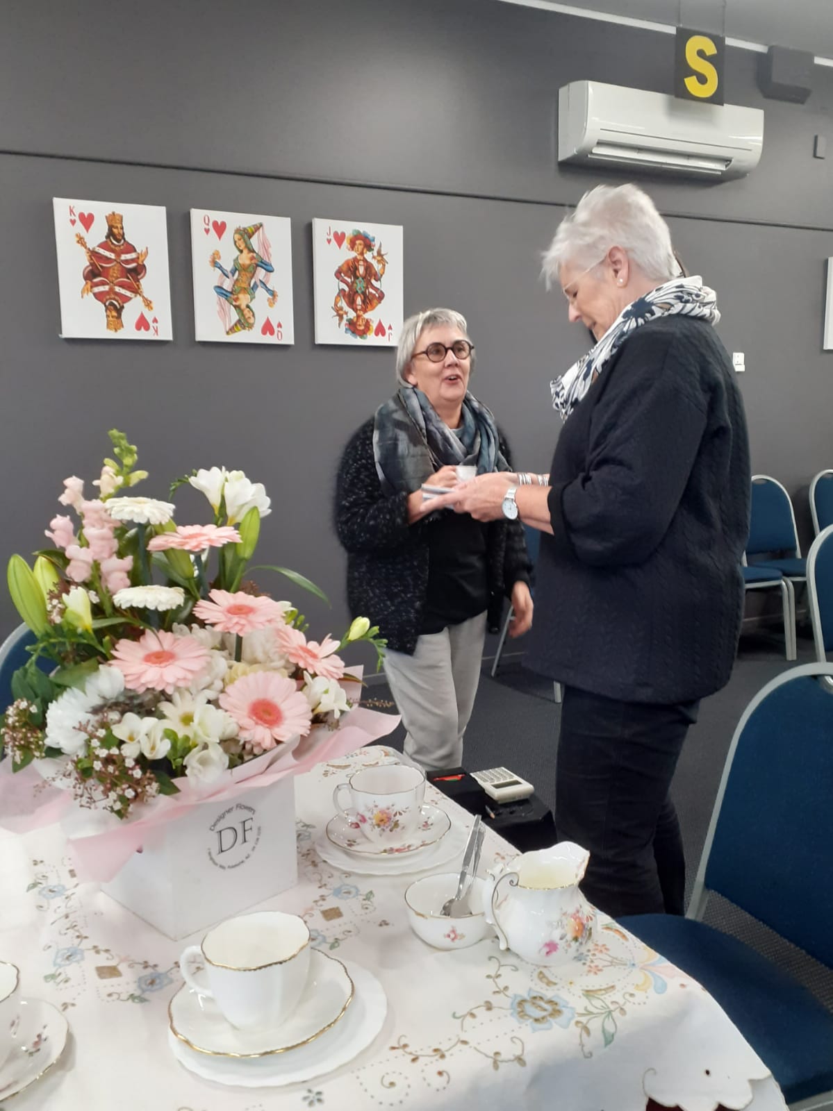 c4c7b8b6-d9fc-443f-af29-df11ed064d8d